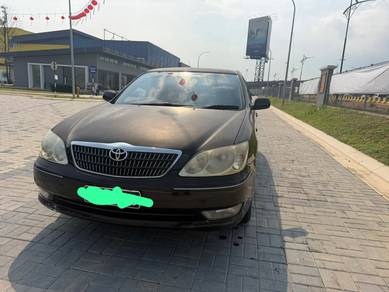 2005 Toyota Camry V