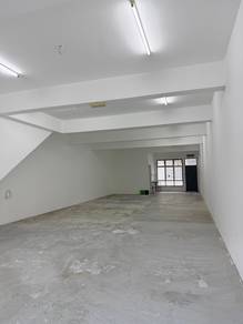 Shop lot For Rent in Seri Kembangan,SGR