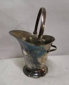 Vintage Made In England Yeoman Silver Plated On Br