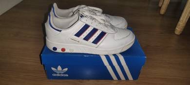 9.9/10 adidas GS court 9uk