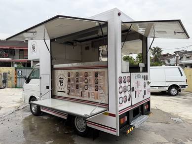 2022 Nissan SK82 FOOD TRUCK FULLY STAINLESS STEEL