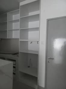 Kitchen cabinet