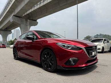 Mazda 3 (CBU) in Seri Kembangan, SGR