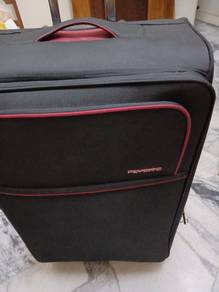 premium luggage 32 in
