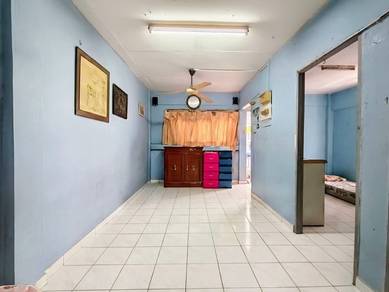 Apartment For Sale in Taman Indah Perdana