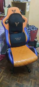Kerusi Gaming Brand Tomaz Heritage