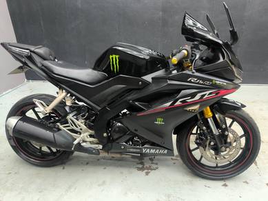 Yamaha R15