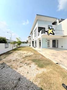 2-storey Terraced House For Sale in Horizon Hills,JHR