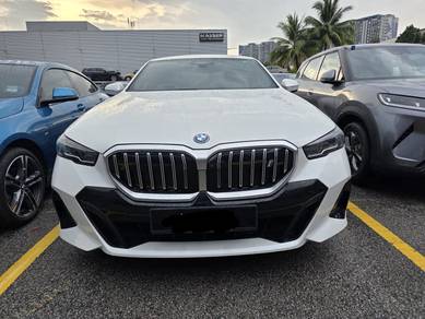 BMW i5 eDRIVE40 M SPORT in Glenmarie, SGR