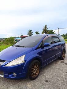 Mitsubishi Grandis LUXURY in Batu Pahat, JHR