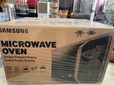 microwave oven 
