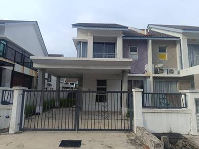 Semi-Detached House For Sale in Puncak Alam,SGR