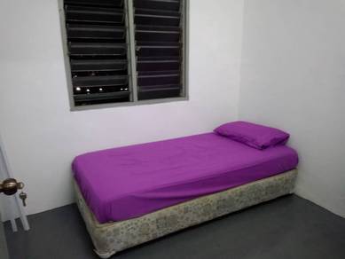 Room in Ampang, SGR