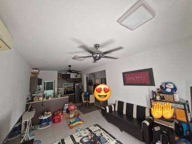 Condominium For Sale in Suria Jelatek Residence