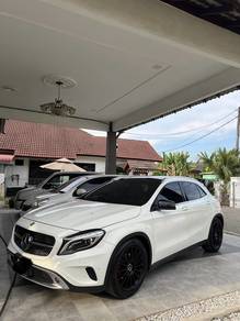 Mercedes Benz GLA180 GLA180 SE in Bangi, SGR