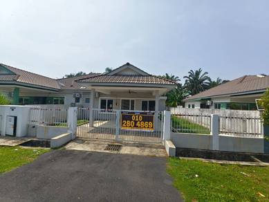 Semi-Detached House For Sale in Dengkil,SGR