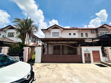 Semi-Detached House For Rent in Kajang,SGR
