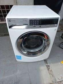 Jenama Electrolux inverter washer 10kg top washer