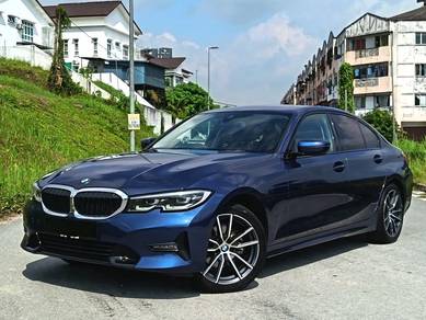 BMW 320i 20i SPORT in Seri Kembangan, SGR