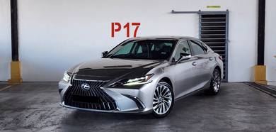 Lexus ES 250 LUXURY in Ampang, SGR
