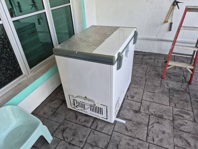 Beriaya Premium 230L Dual Chest Freezer BJY-CFSD30