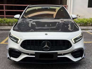Mercedes Benz A180 180 AMG LINE (CBU) in Desa Petaling, KUL