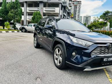 Toyota Rav 4 in Ampang Hilir, KUL