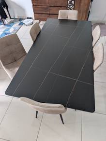 Dining Table and 6 Chairs