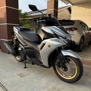Yamaha NVX