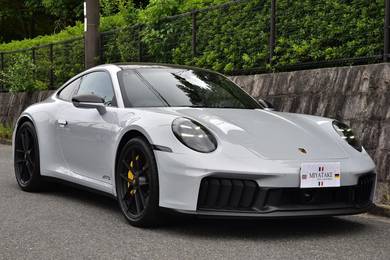 Porsche 911 Carrera CARRERA GTS in Klang, SGR