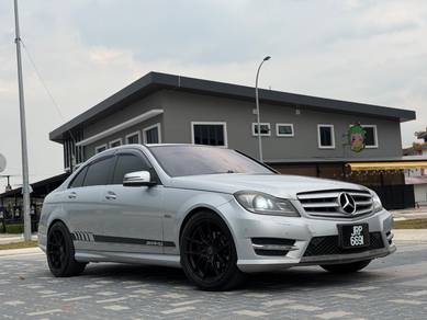 Mercedes Benz C200 AMG 200 AMG LINE (CBU) in Johor Bahru, JHR