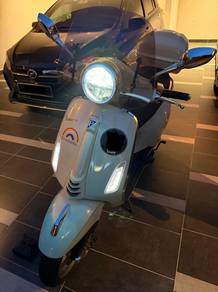 Vespa Primavera 150