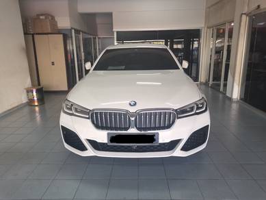 2022 BMW 530e 30e (CKD)