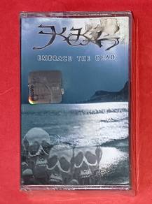 KEKAL -  EMBRACE THE DEAD CASSETTE Kaset