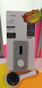 TOSHIBA DSK38S5MW Electric Water HEATER white