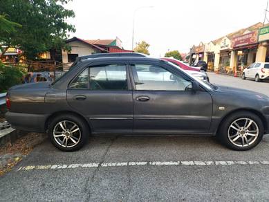 Proton Wira GL in Saujana Utama, SGR