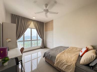 Service Residence For Rent in Acacia Residences