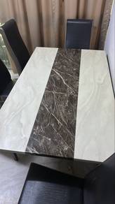 Meja Makan Marble 4 Kerusi