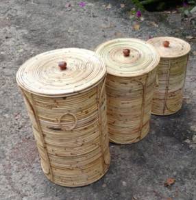 Solid rattan basket with cover. set of 2