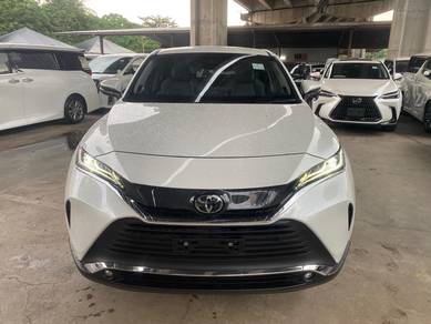 Toyota Harrier LUXURY in Cheras, KUL