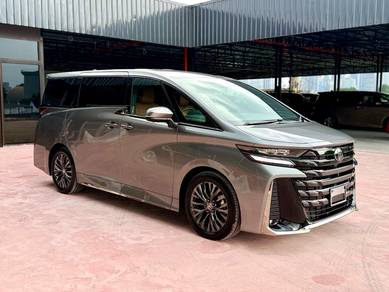 Toyota Vellfire Z PREMIER in Damansara, KUL