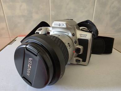 Minolta Camera Dynax 505 si n lens