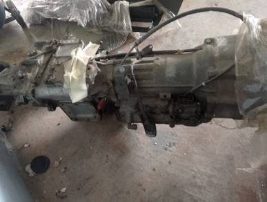 Mitsubishi storm speedgear