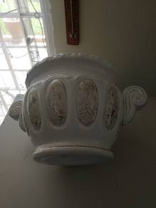porcelain white 10"pot