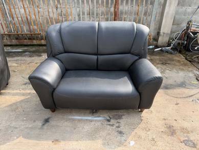 5ft Highback 2 Seater Sofa Leather