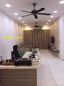 Condominium For Sale in Elit Heights @ Bayan City
