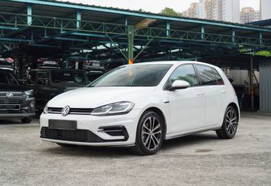 2018 Volkswagen Golf TSI R-LINE