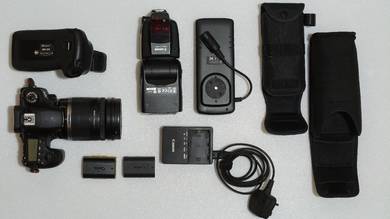 Canon 60D + 580EXII + Grip + Flash Batt pack 