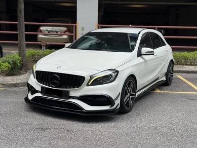 Mercedes Benz A250 250 SPORTS (CBU) in Desa Petaling, KUL