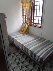 Room in Batu Caves, SGR